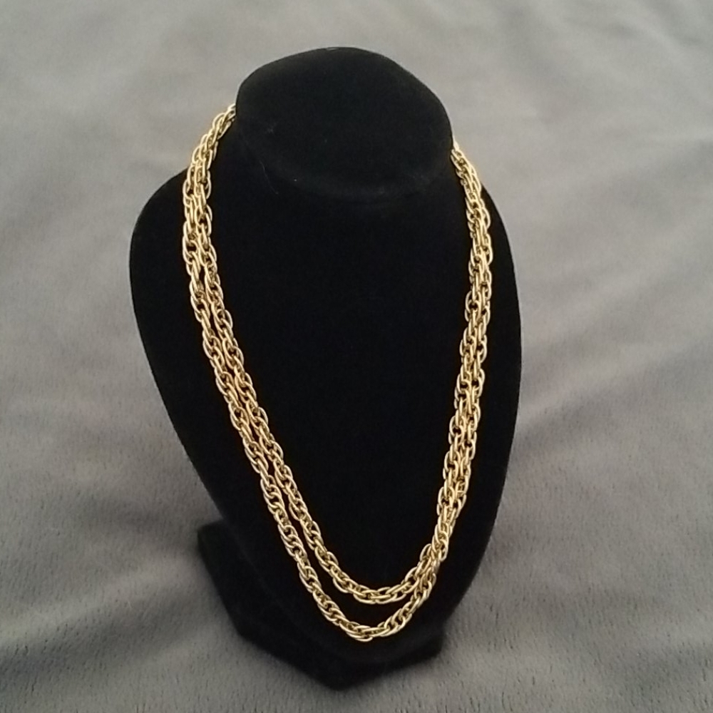14k Yellow Gold 24" 4MM Box Chain - Picture 3 of 13